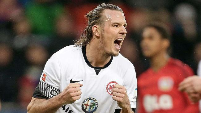 他在场上的 他在场上的